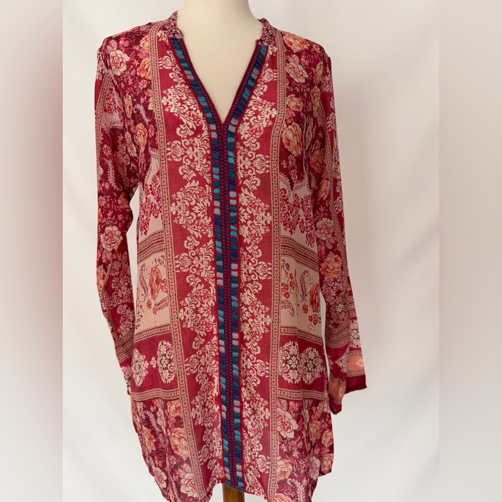 Johnny Was Trim V Neck Blouse XS